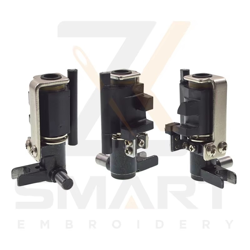 Bộ điều khiển Kim Ass'y UN25024100EC cho máy thêu Tajima A01M14